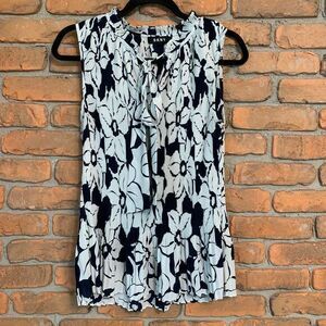 DKNY Women's Floral Pleated High‎ Tie Neck Sleeveless Blouse Navy Size Large